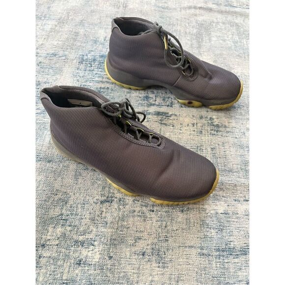 Nike Air Jordon Future Gray Sneakers Men's Size 8 - Picture 2 of 8